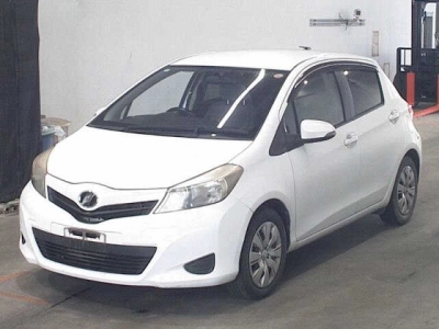 TOYOTA VITZ