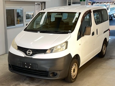 NISSAN NV200 VANETTE VAN