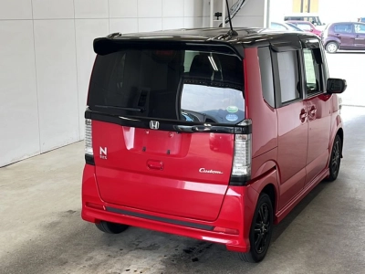 HONDA N BOX CUSTOM