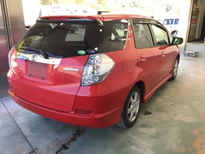 HONDA FIT SHUTTLE HYBRID