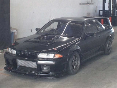 NISSAN SKYLINE
