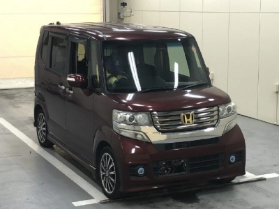 HONDA N BOX CUSTOM