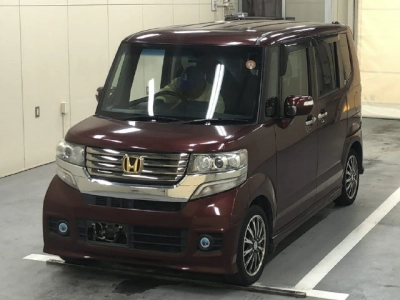 HONDA N BOX CUSTOM