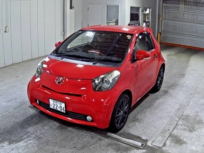 TOYOTA IQ