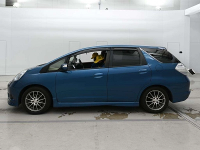 HONDA FIT SHUTTLE HYBRID