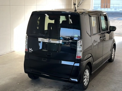 HONDA N BOX +