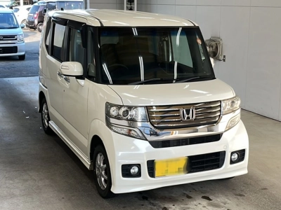 HONDA N BOX CUSTOM