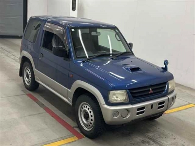 MITSUBISHI PAJERO MINI