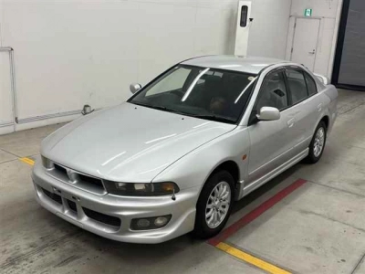 MITSUBISHI GALANT