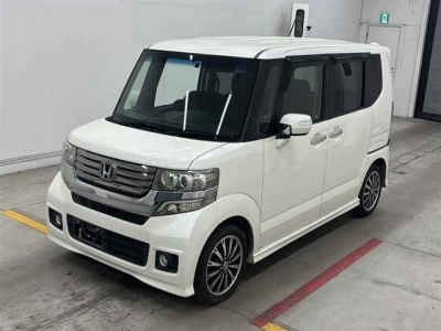 HONDA N BOX CUSTOM
