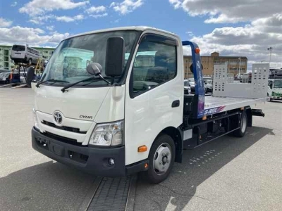 TOYOTA DYNA