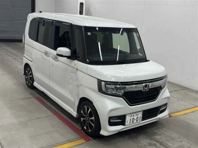 HONDA N BOX CUSTOM