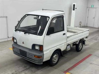 MITSUBISHI MINICAB TRUCK