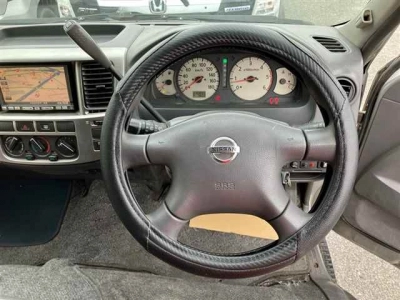 NISSAN CARAVAN