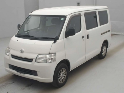 TOYOTA TOWN ACE VAN