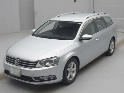 VOLKSWAGEN PASSAT VARIANT