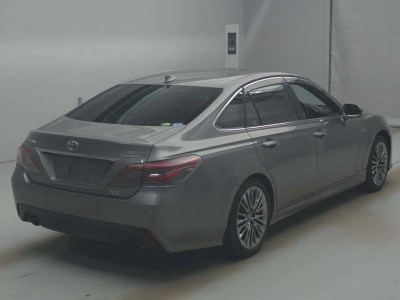 TOYOTA CROWN HYBRID