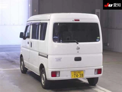 NISSAN CLIPPER VAN