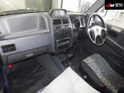 MITSUBISHI PAJERO MINI