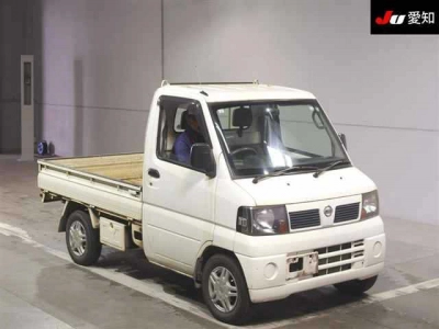 NISSAN CLIPPER TRUCK