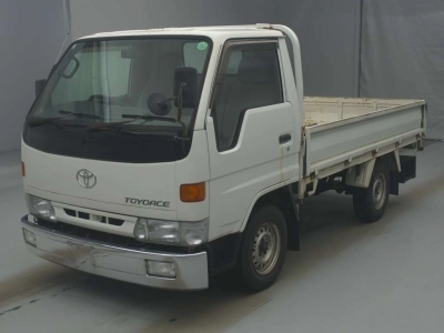 TOYOTA DYNA TRUCK