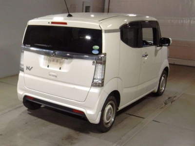HONDA N-BOX SLASH