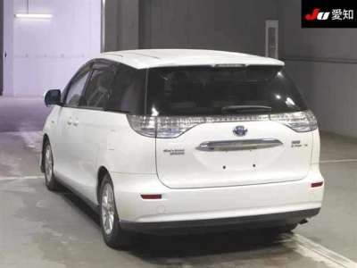 TOYOTA ESTIMA HYBRID