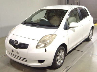 TOYOTA VITZ