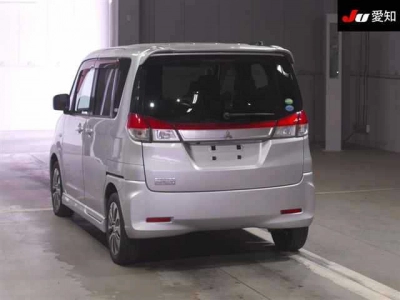 MITSUBISHI DELICA D:2