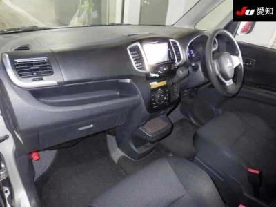 MITSUBISHI DELICA D:2