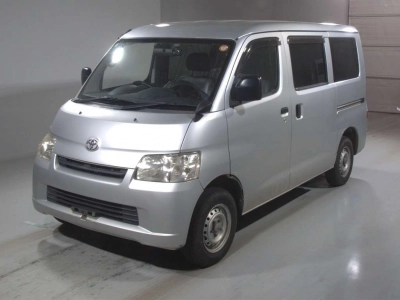 TOYOTA LITE ACE VAN