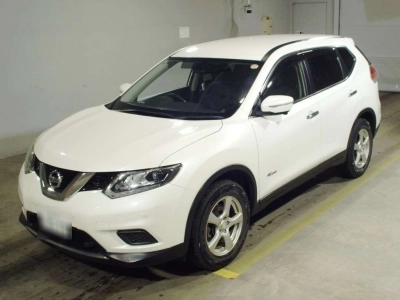 NISSAN X-TRAIL