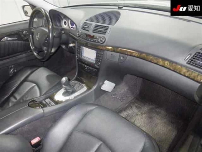 MERCEDES BENZ E CLASS