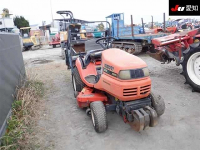 KUBOTA KUBOTA