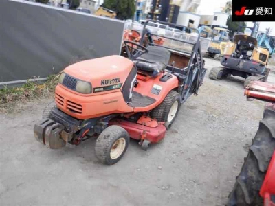 KUBOTA KUBOTA