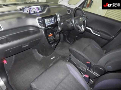 MITSUBISHI DELICA D:2