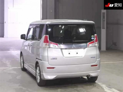 MITSUBISHI DELICA D:2