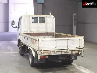 TOYOTA DYNA TRUCK