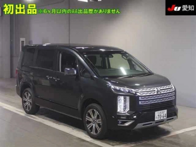 MITSUBISHI DELICA D:5