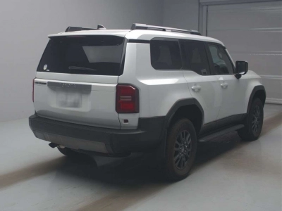 TOYOTA LAND CRUISER 250