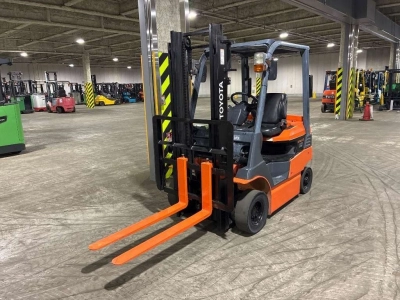 TOYOTA  FORKLIFT 