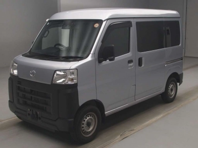 TOYOTA PIXIS VAN