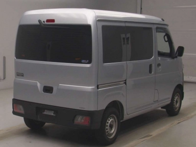TOYOTA PIXIS VAN