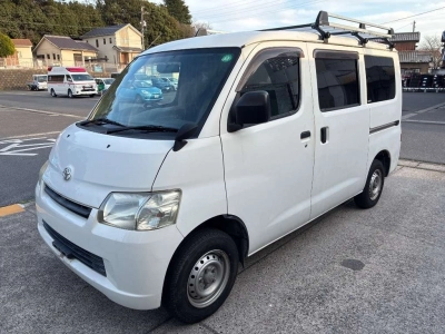 TOYOTA TOWN ACE VAN