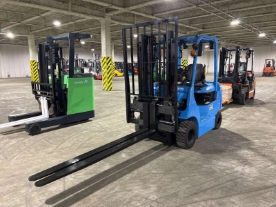 TOYOTA  FORKLIFT 