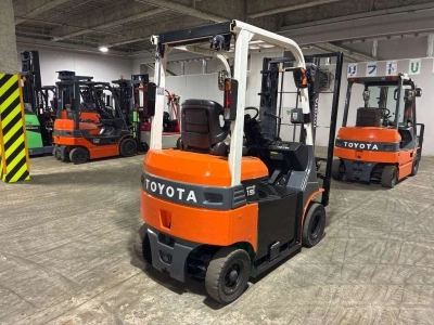 TOYOTA  FORKLIFT 