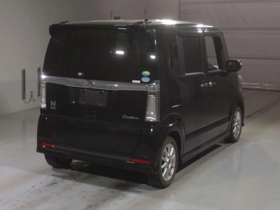 HONDA N BOX CUSTOM