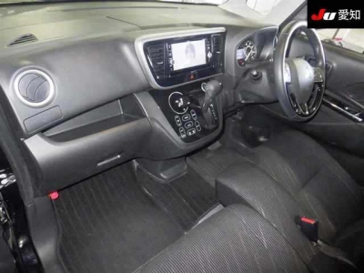 MITSUBISHI EK SPACE CUSTOM