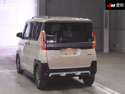 MITSUBISHI DELICA MINI