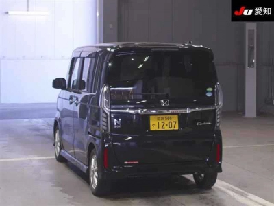 HONDA N BOX CUSTOM